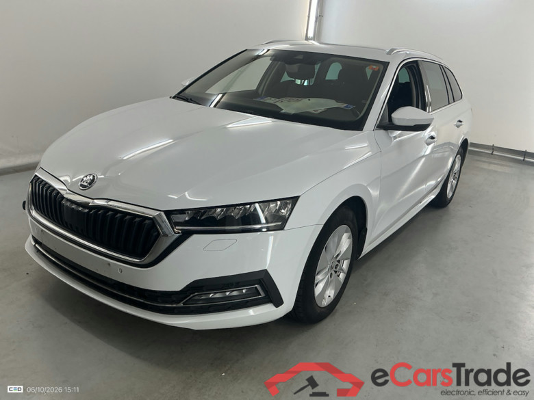 SKODA OCTAVIA COMBI 2.0 CRTDI 110KW DSG7 CLEVER