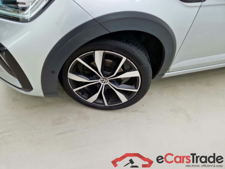 VOLKSWAGEN TAIGO 1.5 TSI  R-LINE DSG #5