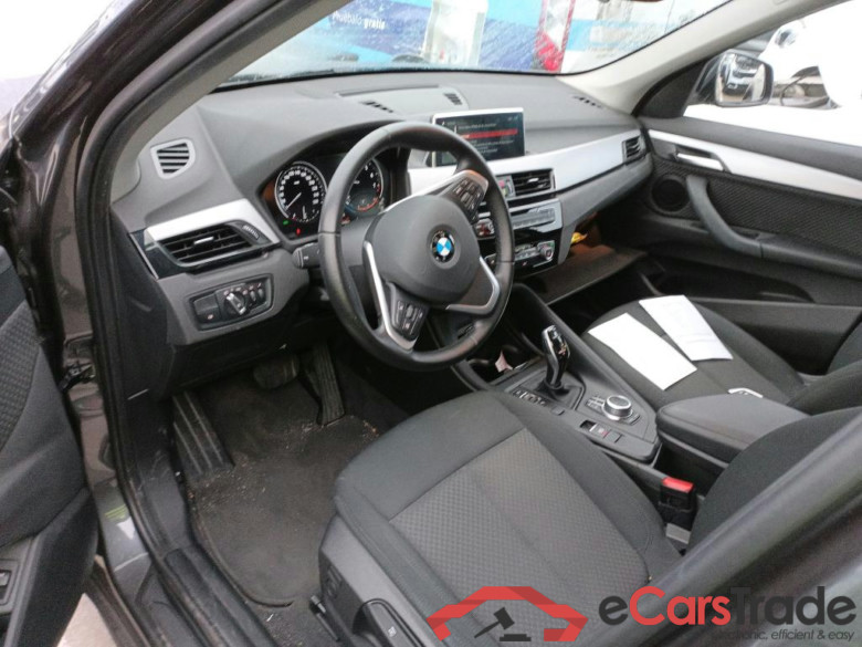 BMW X1 / 2019 / 5P / todoterreno sDrive18i (CX2) #3