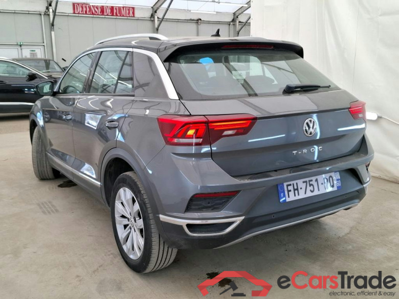 VOLKSWAGEN T-Roc / 2017 / 5P / SUV 1.5 TSI 150 EVO CARAT #2