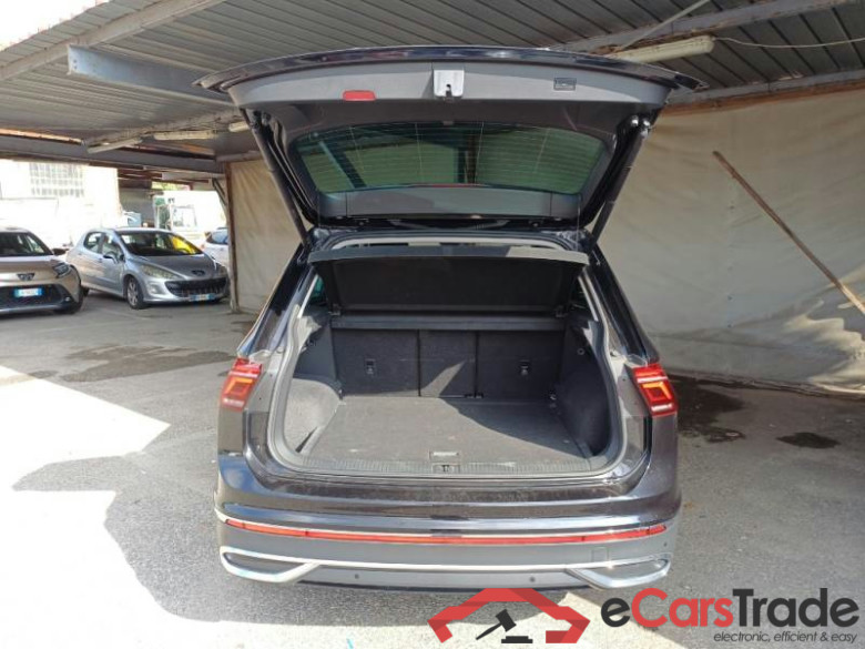 VOLKSWAGEN TIGUAN / 2020 / 5P / SUV 2.0 TDI SCR 110KW ELEGANCE DSG #5