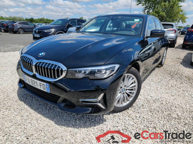 BMW 330e Plug-In Hybrid Luxury Aut. LED LC-Pro Ambient Hi-Fi Navi Leather KeylessGo Camera Klima PDC ...