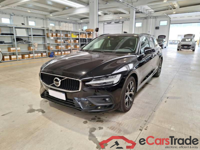 VOLVO V60 / 2019 / 5P / STATION WAGON B4 D AUTOM.CORE