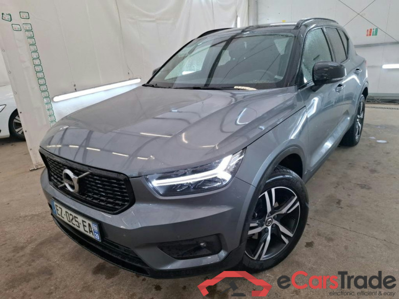 VOLVO XC40 5p SUV D3 150 Geartro 8 R-Design