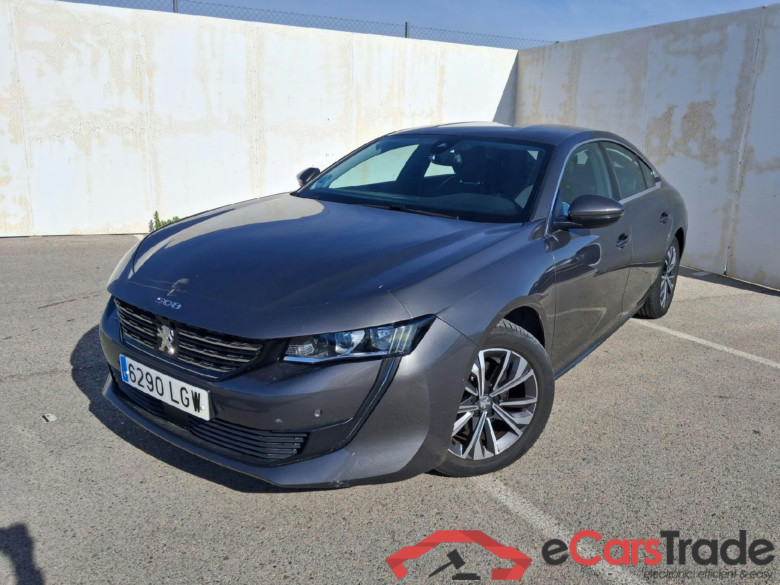 PEUGEOT 508 / 2018 / 5P / berlina con portón 5P Allure BlueHDi 96kW S&S 6vel MAN
