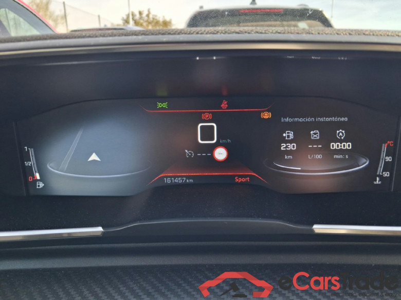 PEUGEOT 508 / 2018 / 5P / berlina con portón 5P Allure BlueHDi 96kW S&S 6vel MAN #3