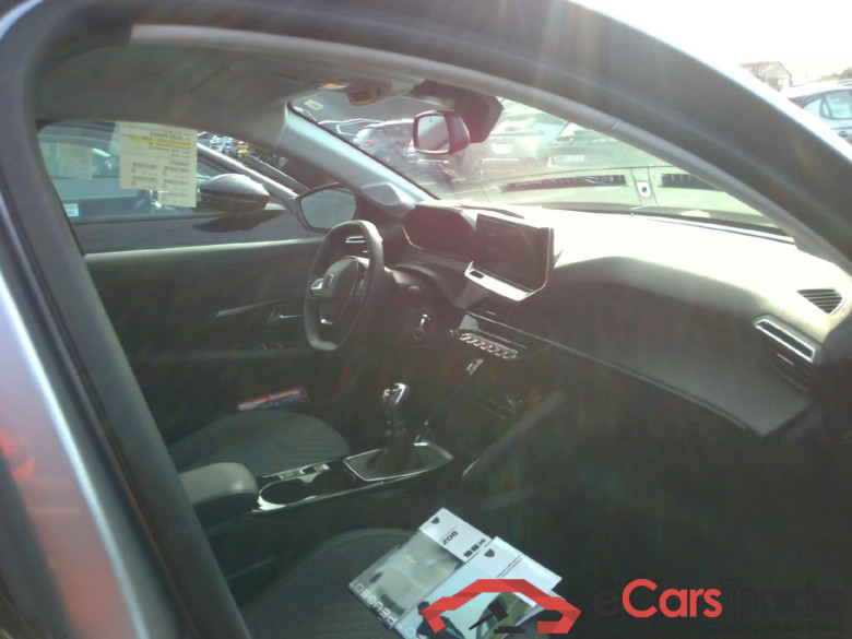 Peugeot 208 Allure 100 S&S BVM6 #3