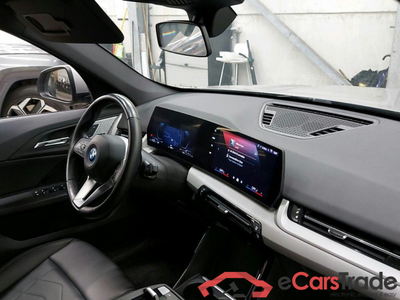 BMW - BMW X1 xDrive25e 245PK Pack Travel & Heated Veganza Seats & Harman Kardon & Electric Foldable Trailer Hook * HYBRID * #3