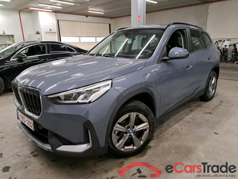 BMW - BMW X1 xDrive25e 245PK With Climatic & Navigation & Heated Seats & Heated Steering Wheel & Removable Trailer Hook  * HYBRID *