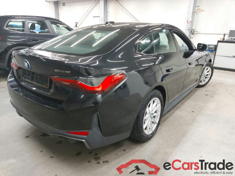 BMW I - BMW I4 eDrive40 340PK With Climatic & Navigation & Pack Business & Park Sensors Front & Rear & Camera & Power Foldable Towing Hook * ELECTRIC *   ***    REGISTRATION    07/03/2024    *** #2
