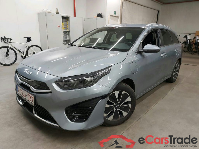 KIA - KIA CEED SPORTSWAGON 1.6 GDi PHEV 141PK DCT Business Line * HYBRID *