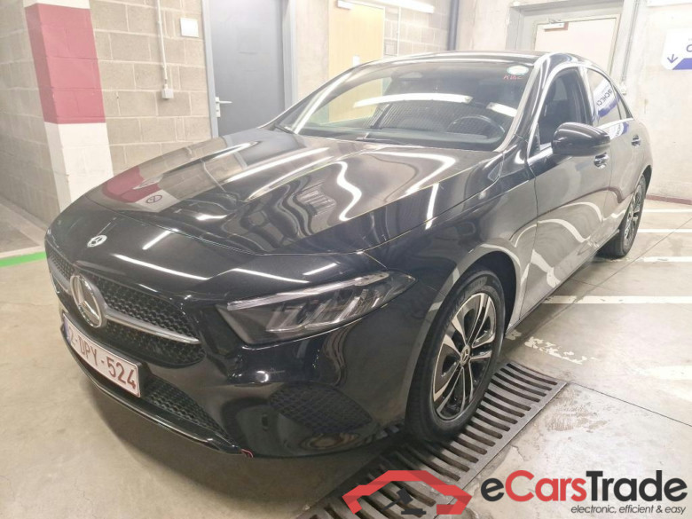MERCEDES-BENZ - MER A BERLINE 250 e 218PK DCT Business Line  * HYBRID * #1
