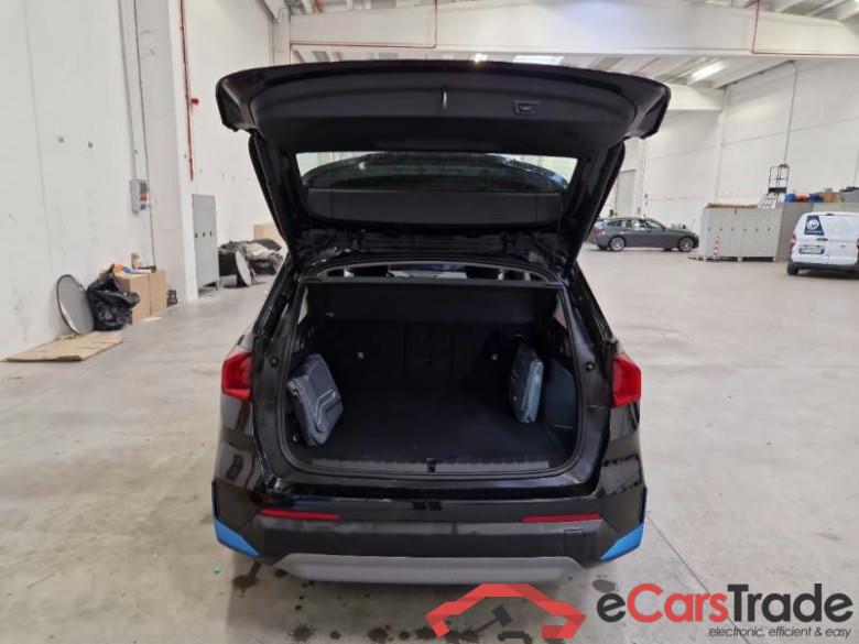 BMW IX1 / 2022 / 5P / SUV 30 XDRIVE #5
