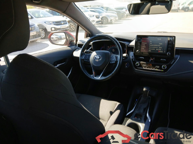 TOYOTA Corolla / 2019 / 5P / berlina con portón 1.8 125H ACTIVE TECH E-CVT #3