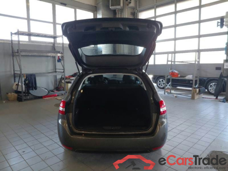 PEUGEOT 308 / 2017 / 5P / STATION WAGON SW ACTIVE BUSINESS BLUEHDI 130 SeS #5