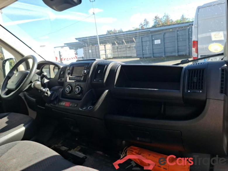 PEUGEOT Boxer / 2014 / 4P / Fourgon tôlé BlueHDi S&S 140 S&S ASPHALT 333 L2H2 #5