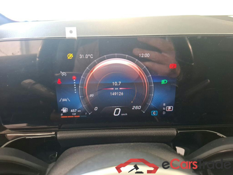 MERCEDES-BENZ GLA / 2020 / 5P / SUV 2.0 GLA 200 D BUSINESS LINE DCT #6