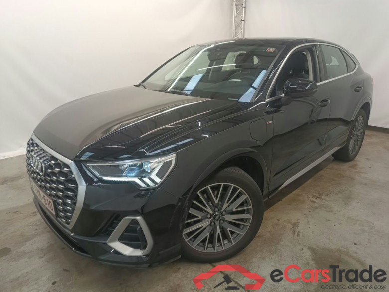 Audi Q3 Sportback 45 TFSI e S tronic S Line 5d #1