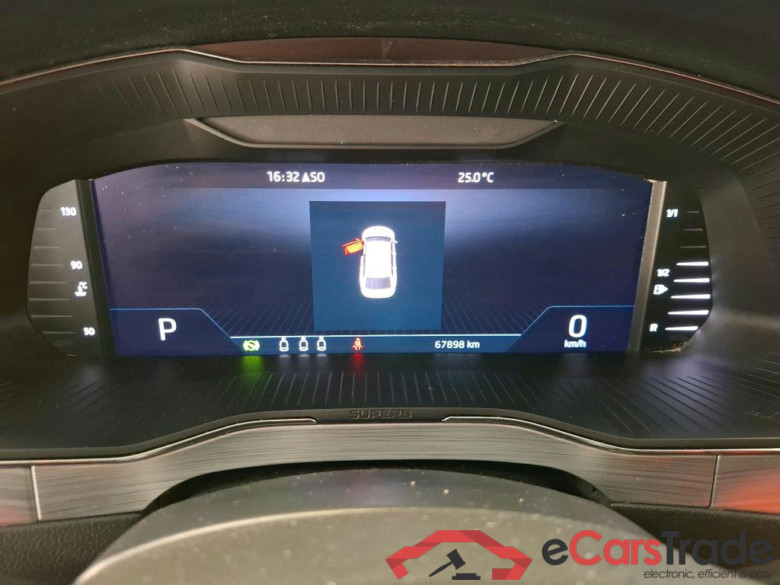 Superb Break Business 2.0 TDI 150CV BVA7 E6d #6