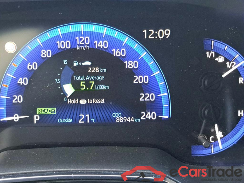 TOYOTA Corolla / 2020 / 5P / berlina con portón 2.0 180H STYLE E-CVT #5
