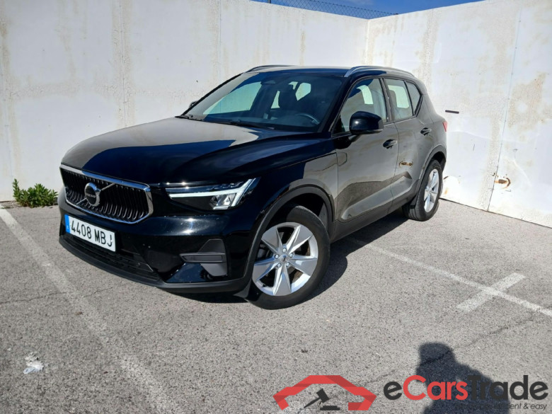 VOLVO XC40 / 2021 / 5P / todoterreno 2.0 B3 G Core Auto #1