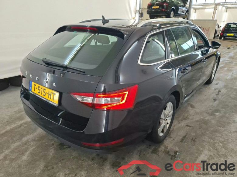 Škoda Superb Combi 1.5 TSI ACT DSG Business Edition 5d #2