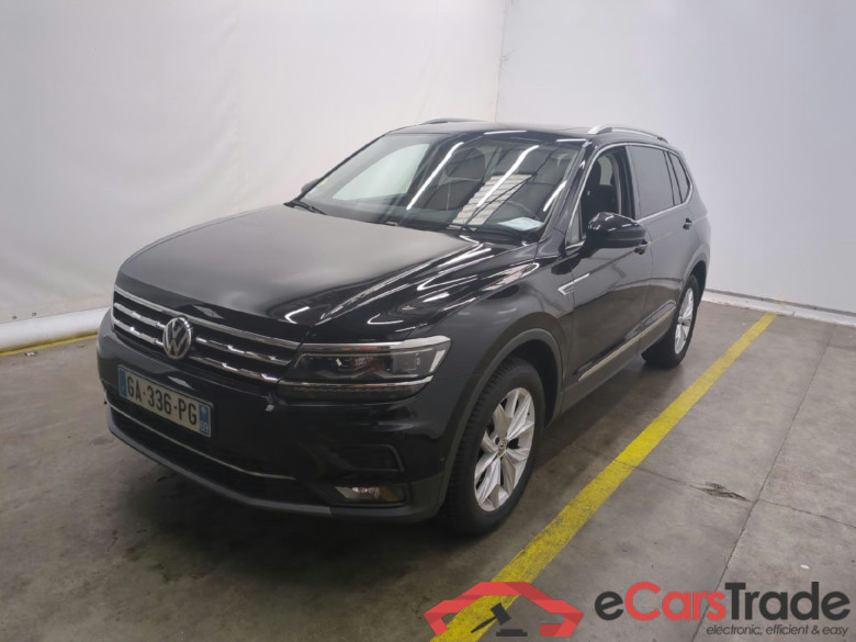 VOLKSWAGEN Tiguan Allspace / 2017 / 5P / SUV 2.0 TDI 150 DSG7 Carat #1